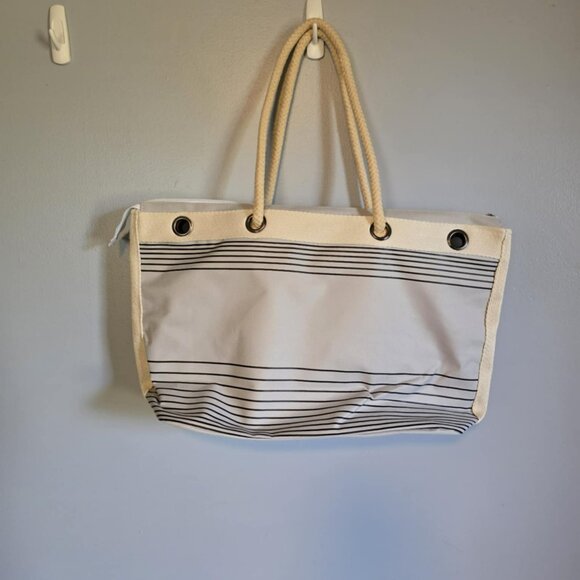 NWOT Disney Cruise Line Cataway Cay Tote Bag - Picture 5 of 6